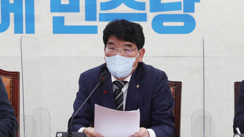 박완주